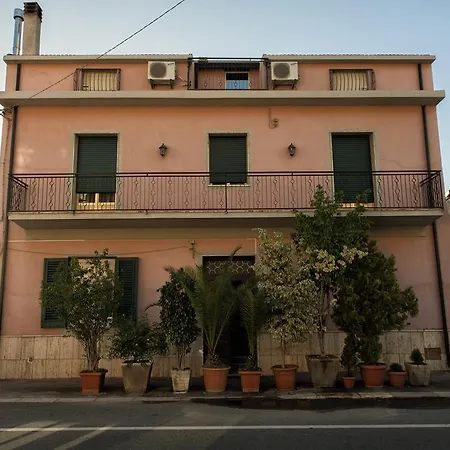 Casa Del Gelsomino 아파트 *
